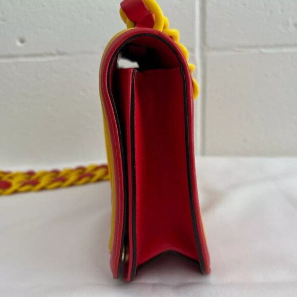 SOLD! AW14 MOSCHINO McDonald’s '20 Billion Served' Quilted Red Shoulder Bag - Picture 8 of 14